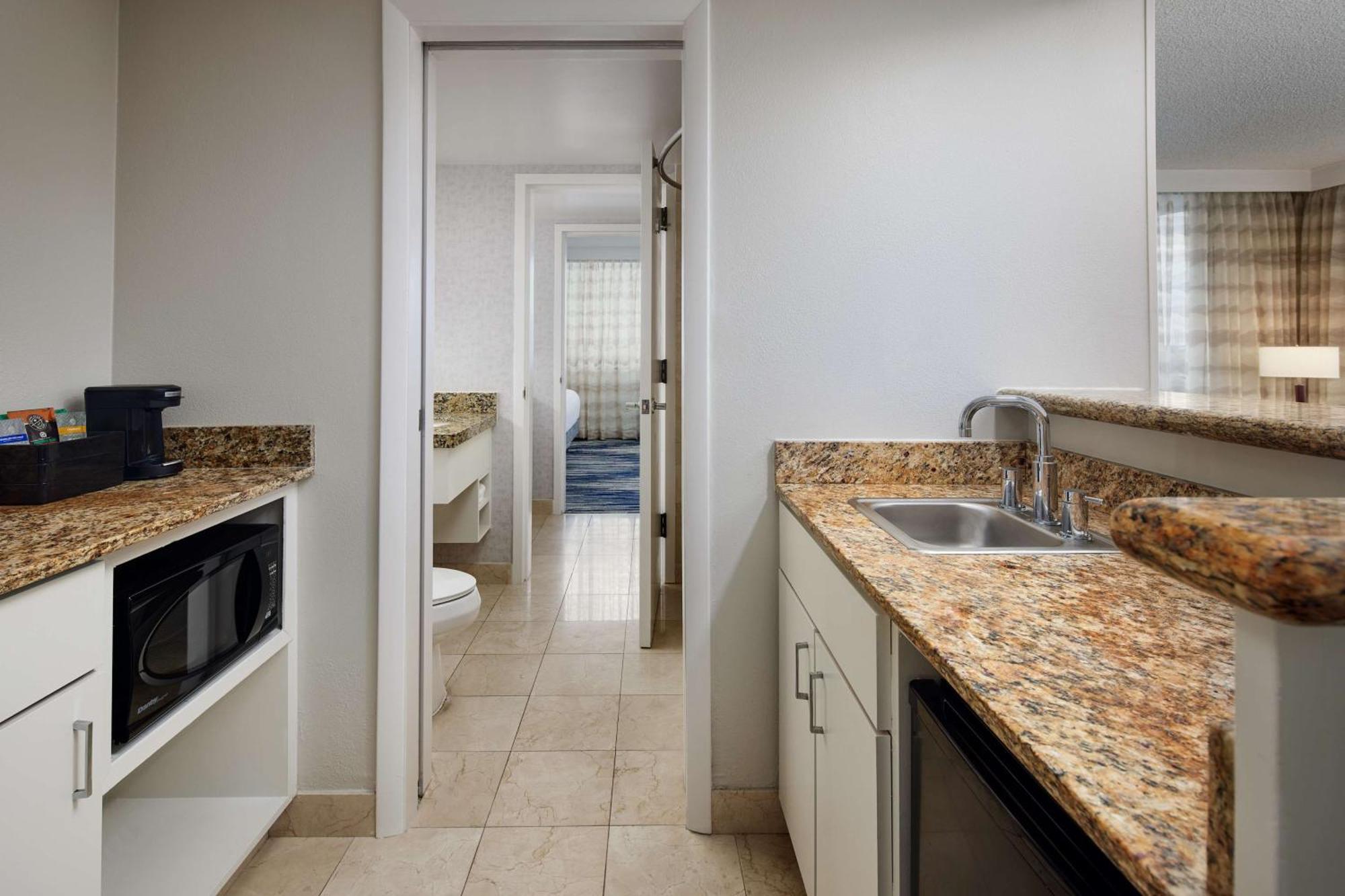 Embassy Suites By Hilton West Palm Beach Central Exteriör bild